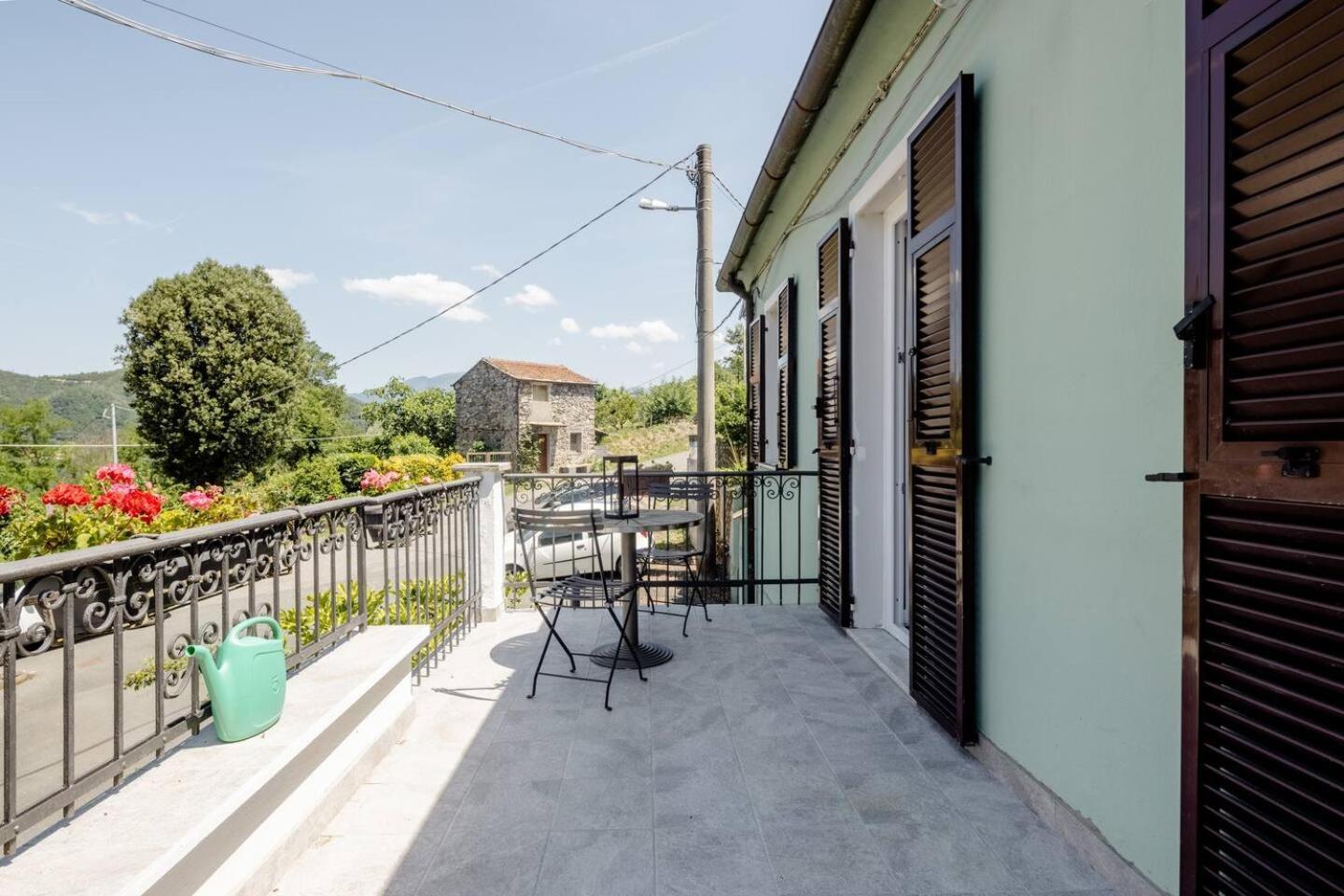 Villa Atris Borghetto di Vara Exterior photo